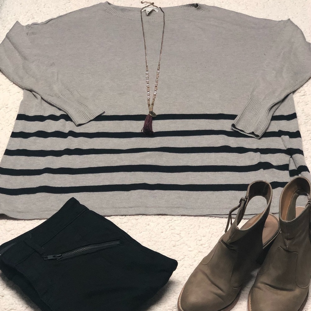 Tunic Sweater - Picture 2 of 6